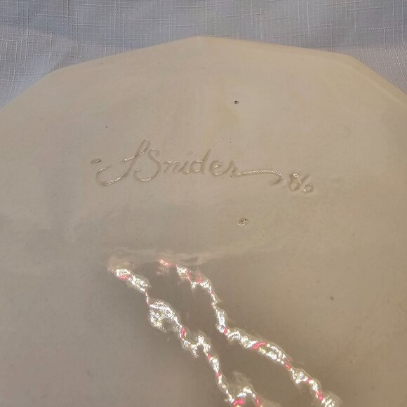 Ceramic Glazed Butterfly Octagon Ring/Jewelry Box/Trinket Box/Stash Box Artist S - Picture 7 of 11